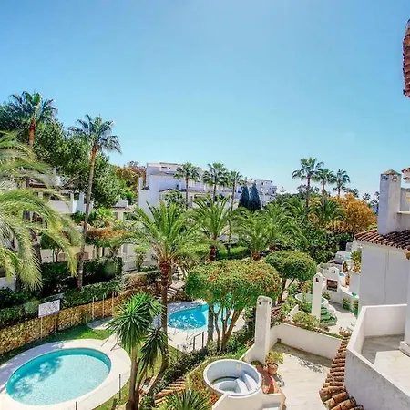 Apartment 1081 - Golden Beach Jacuzzi