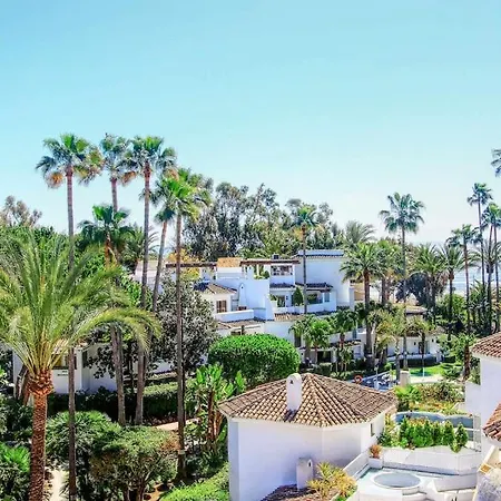 1081 - Golden Beach Jacuzzi * Marbella